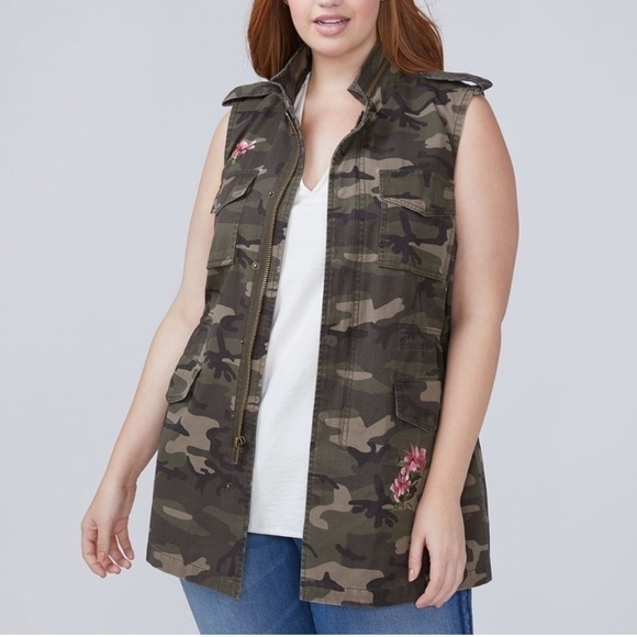 Lane Bryant Embroidered Camo Vest NWT Size 10/12 - Picture 1 of 14